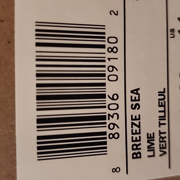 Neon green thong sandals /flip flops - Picture 7 of 7